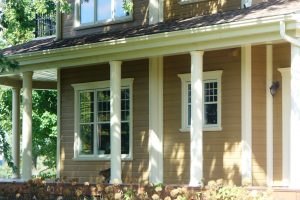 Contours de portes et fenêtres en polyuréthane